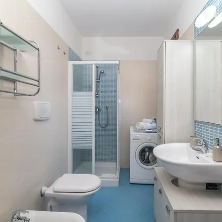 Colino Apartment *