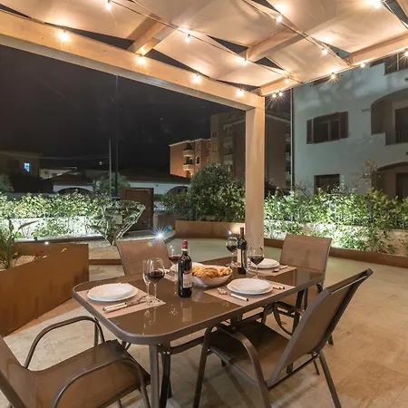 Апартаменты Colino
